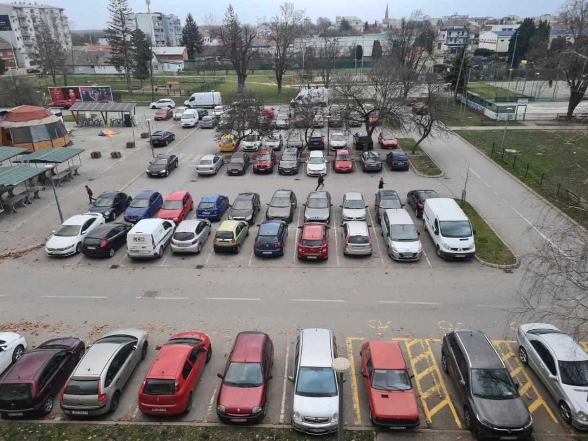 Apartman Yellow - Self Check In Osijek Luaran gambar